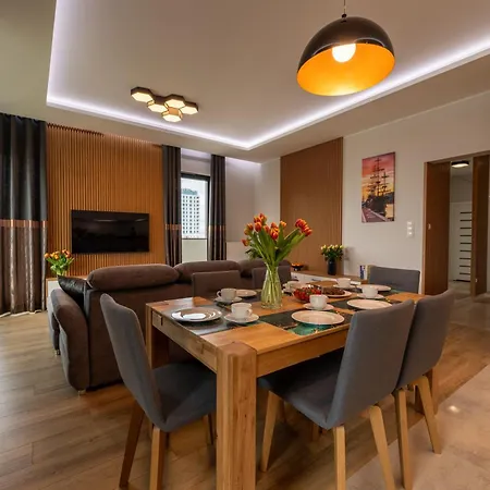 Silent Port Apartment