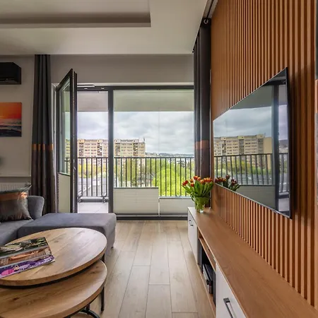 Silent Port Apartment *
